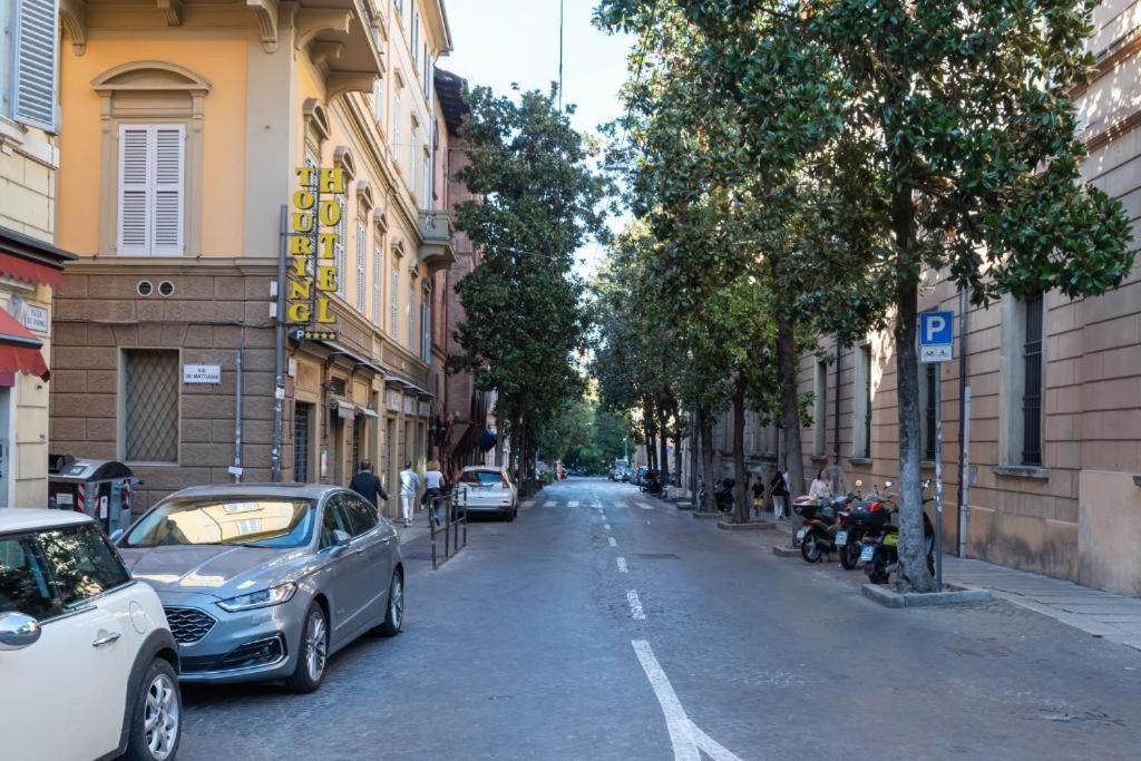 Piazza San Domenico Rooms - Bedinbolognacentro Exterior photo