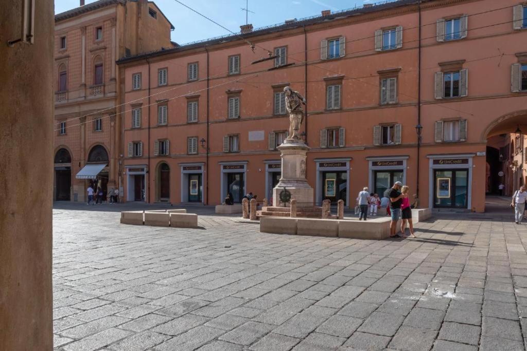 Piazza San Domenico Rooms - Bedinbolognacentro Exterior photo